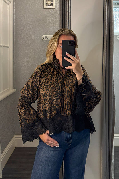 Leopard Print Lace Hem Flared Sleeve Top