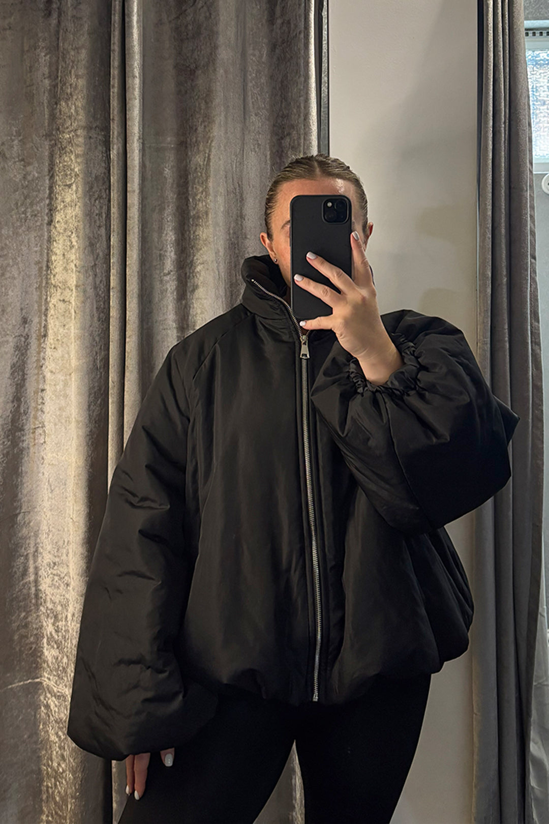 Black Bubble Sleeve Puffer Jacket
