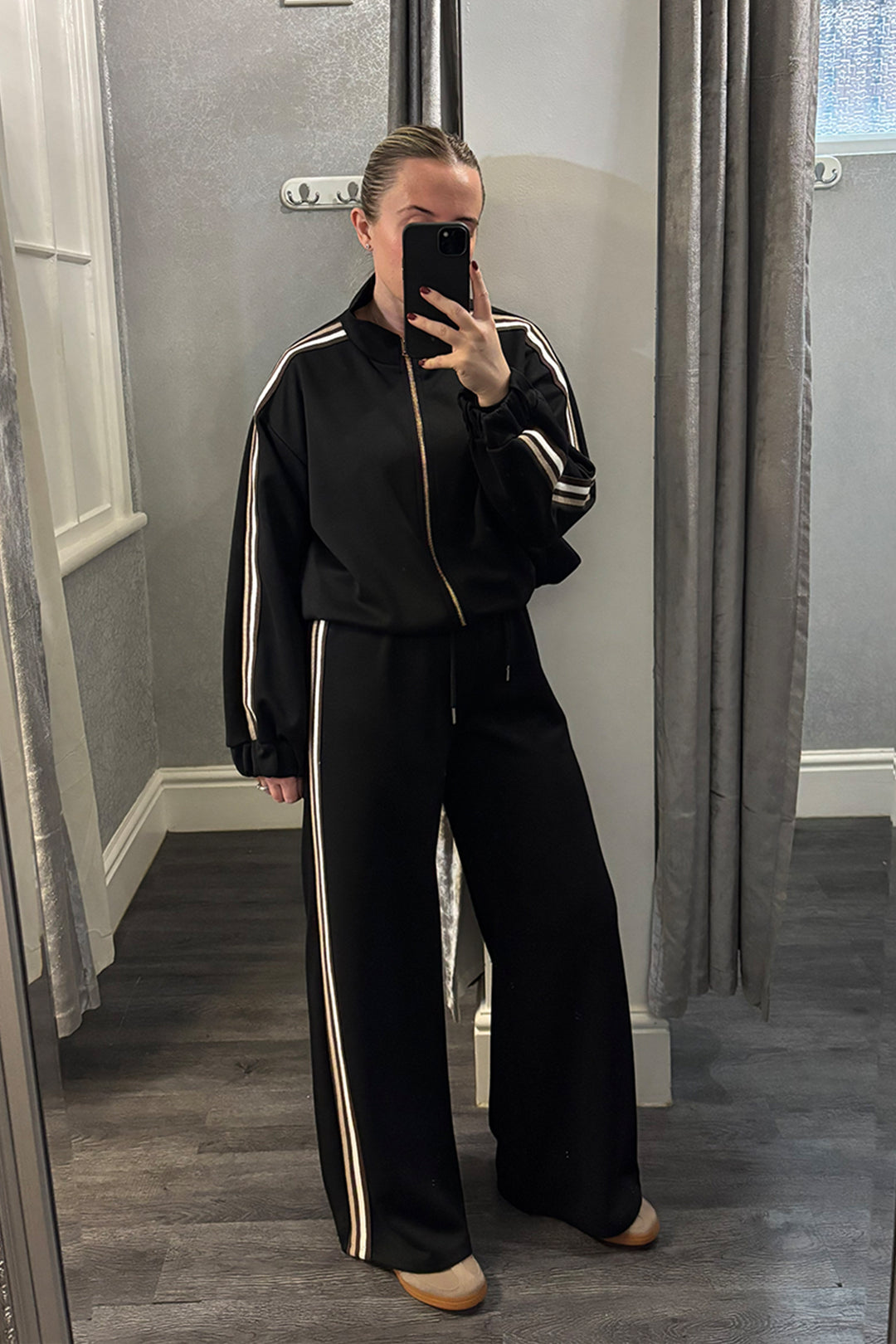 Black & Brown Striped Zip Up Jacket Lougesuit