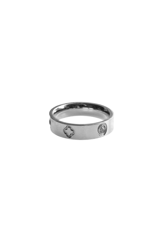 Womens Silver Clover Band Ring